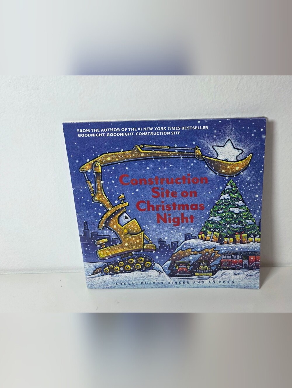 🎄 Construction Site On Christmas Night